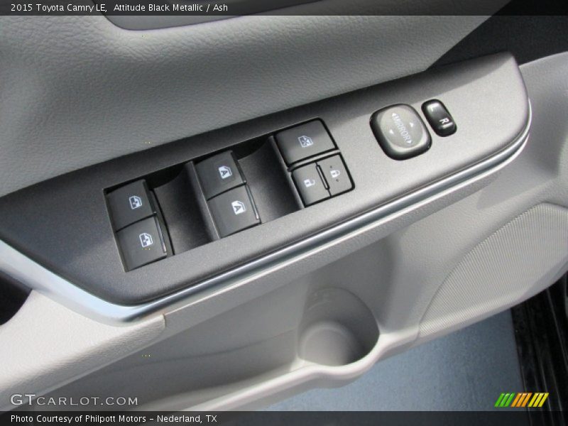 Attitude Black Metallic / Ash 2015 Toyota Camry LE