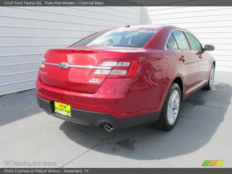 Ruby Red Metallic / Charcoal Black 2015 Ford Taurus SEL