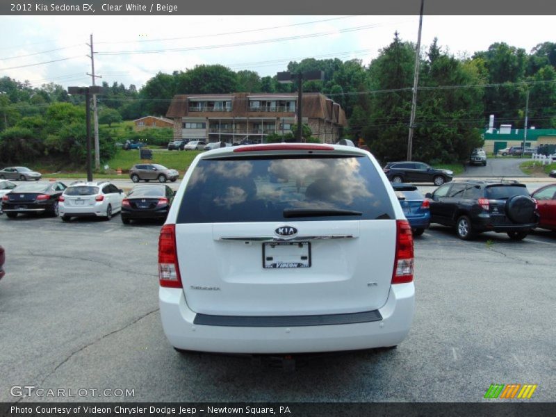 Clear White / Beige 2012 Kia Sedona EX