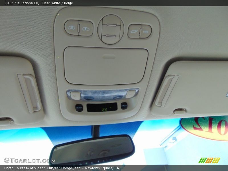 Clear White / Beige 2012 Kia Sedona EX