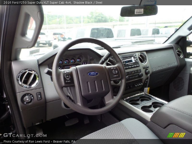 Steel Interior - 2016 F250 Super Duty XLT Super Cab 4x4 