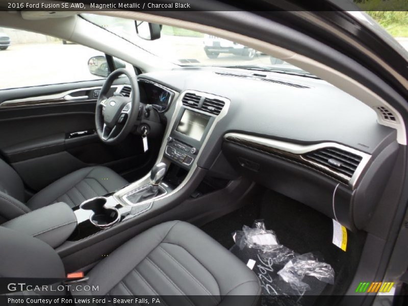 Magnetic Metallic / Charcoal Black 2016 Ford Fusion SE AWD