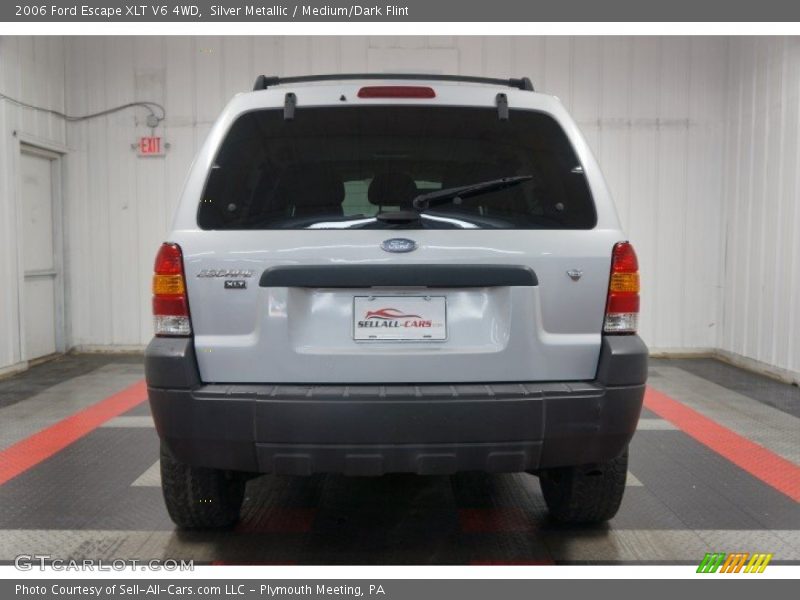 Silver Metallic / Medium/Dark Flint 2006 Ford Escape XLT V6 4WD