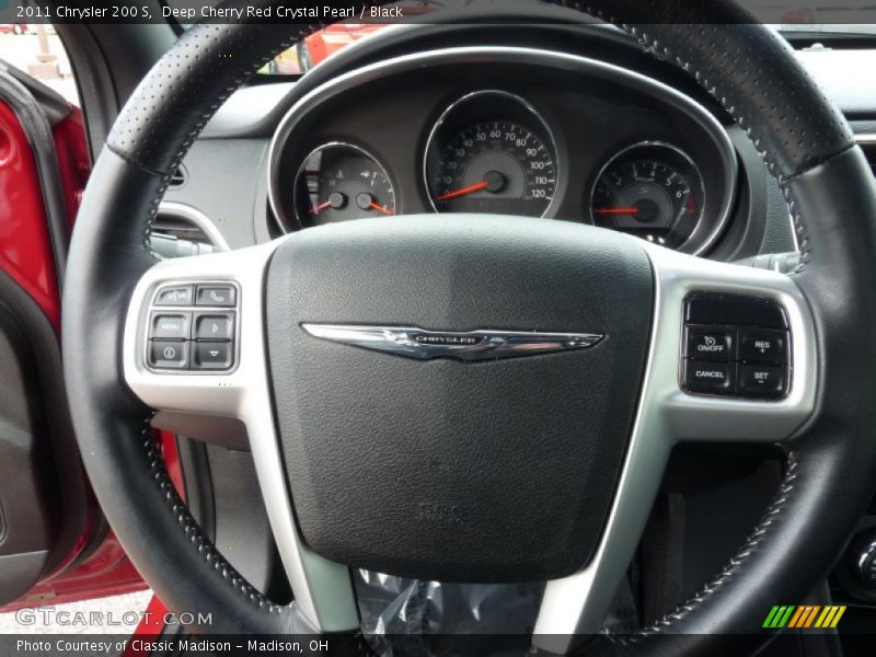 Deep Cherry Red Crystal Pearl / Black 2011 Chrysler 200 S