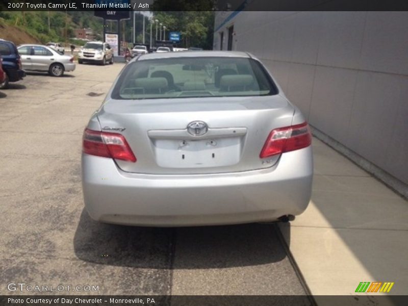 Titanium Metallic / Ash 2007 Toyota Camry LE