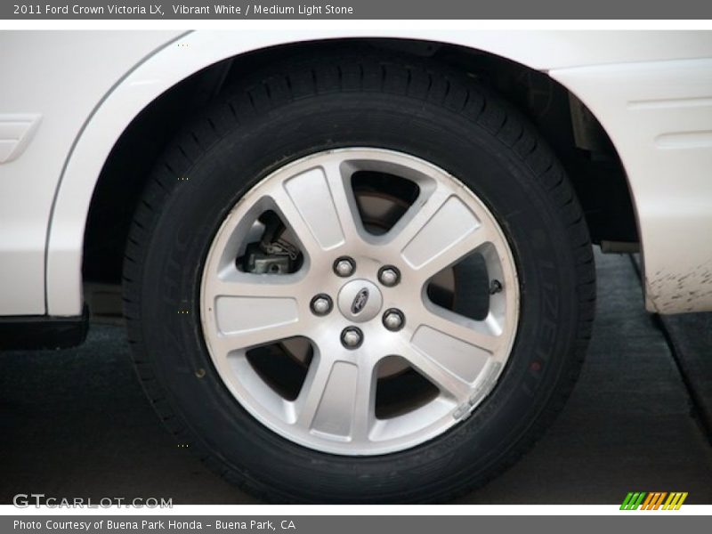 Vibrant White / Medium Light Stone 2011 Ford Crown Victoria LX