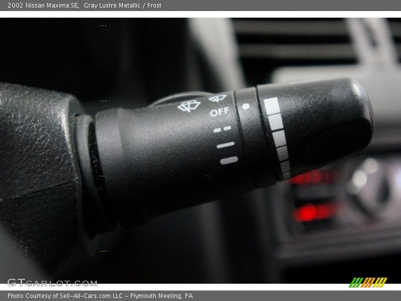 Gray Lustre Metallic / Frost 2002 Nissan Maxima SE