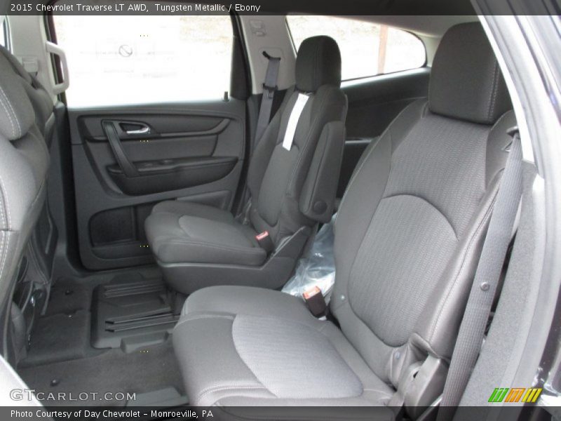 Tungsten Metallic / Ebony 2015 Chevrolet Traverse LT AWD