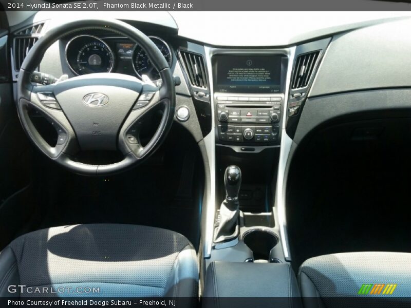 Phantom Black Metallic / Black 2014 Hyundai Sonata SE 2.0T