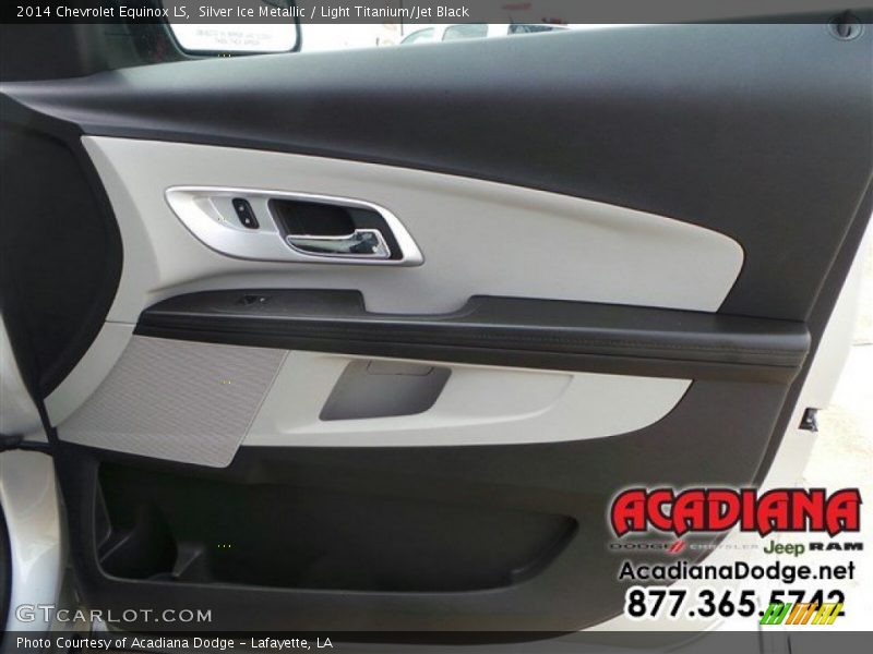 Silver Ice Metallic / Light Titanium/Jet Black 2014 Chevrolet Equinox LS