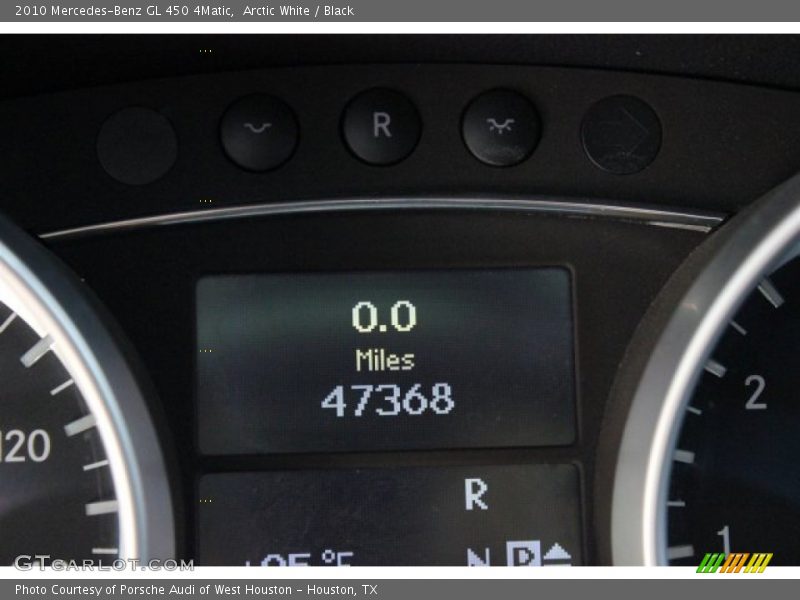 Arctic White / Black 2010 Mercedes-Benz GL 450 4Matic