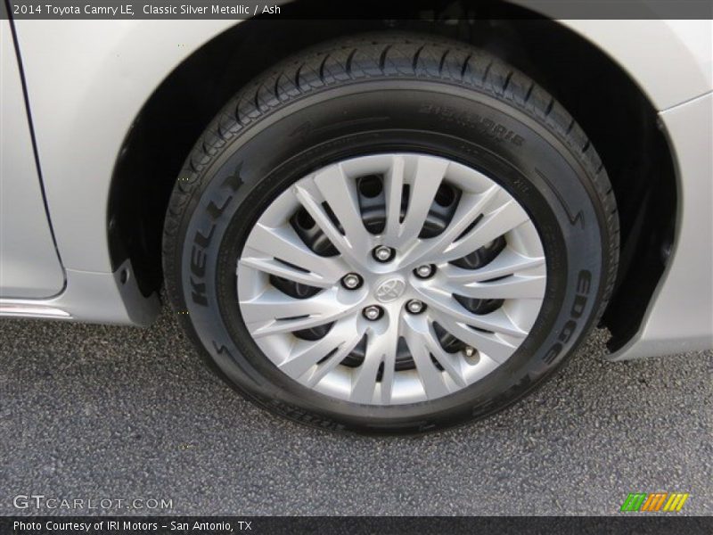 Classic Silver Metallic / Ash 2014 Toyota Camry LE