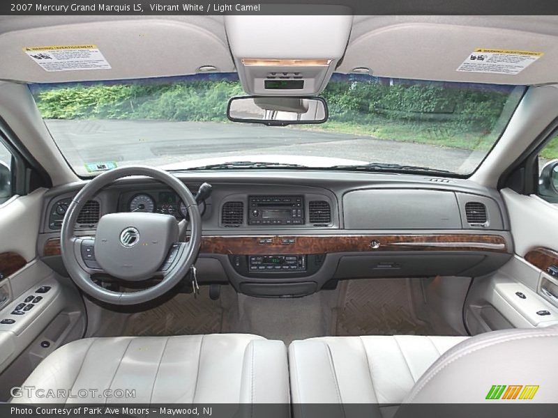Dashboard of 2007 Grand Marquis LS