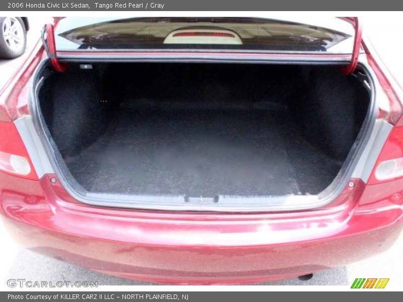  2006 Civic LX Sedan Trunk