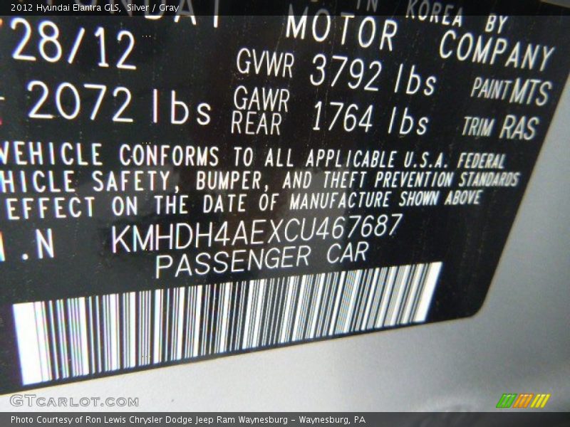 Silver / Gray 2012 Hyundai Elantra GLS