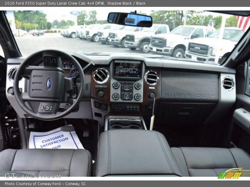 Dashboard of 2016 F350 Super Duty Lariat Crew Cab 4x4 DRW