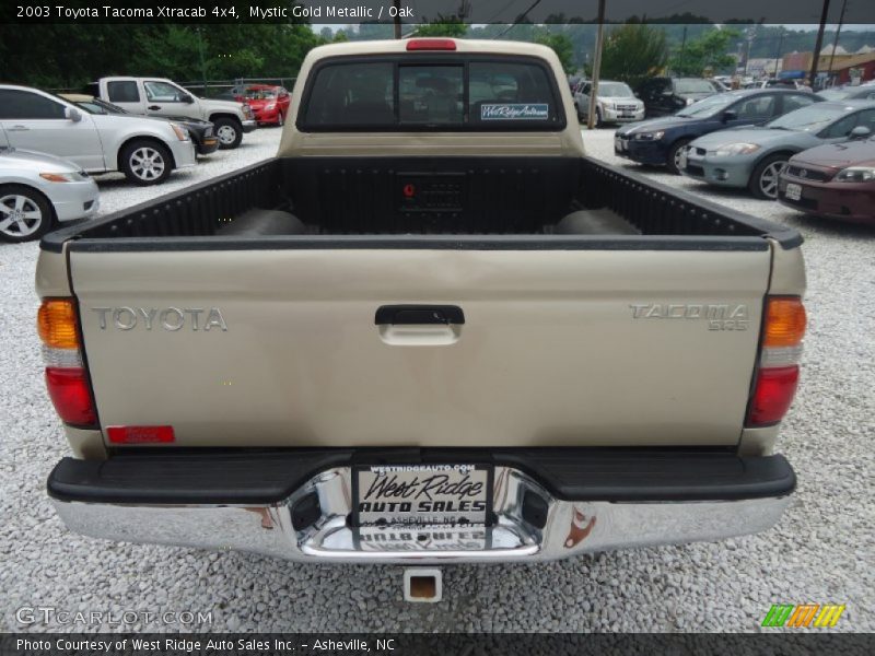 Mystic Gold Metallic / Oak 2003 Toyota Tacoma Xtracab 4x4