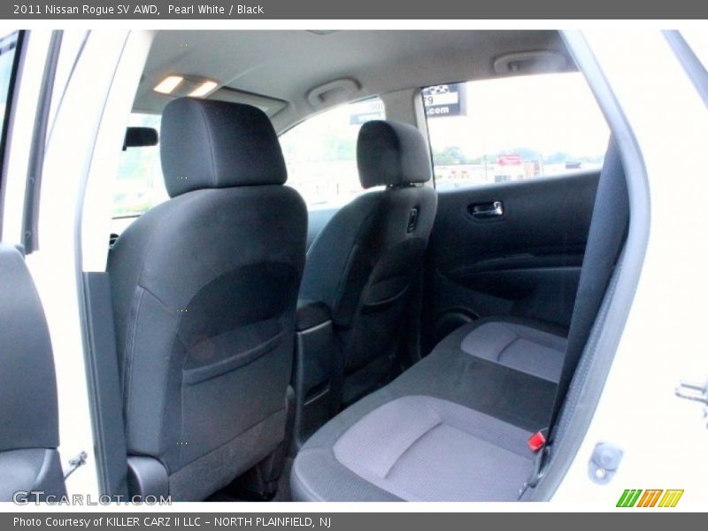 Pearl White / Black 2011 Nissan Rogue SV AWD