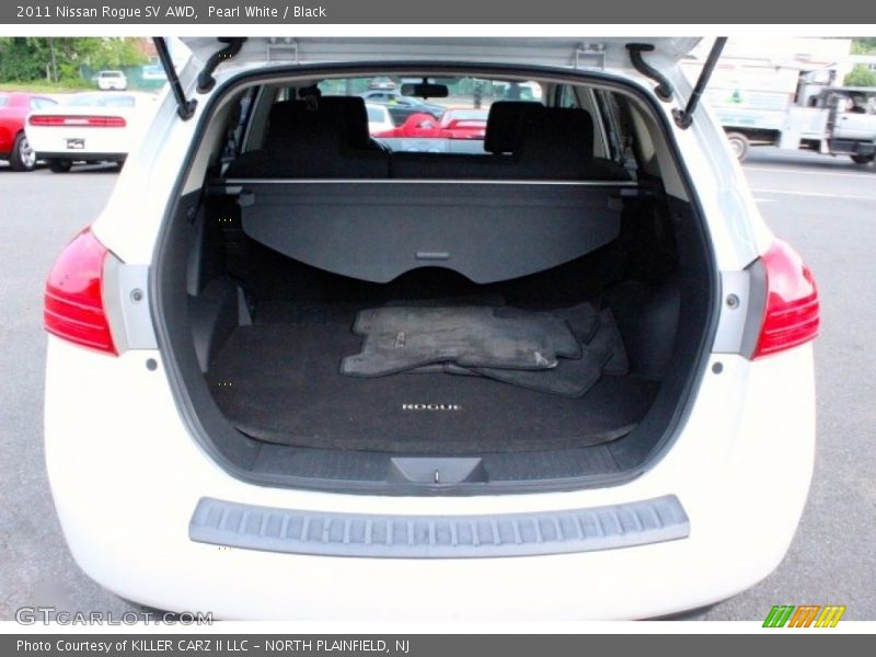 Pearl White / Black 2011 Nissan Rogue SV AWD