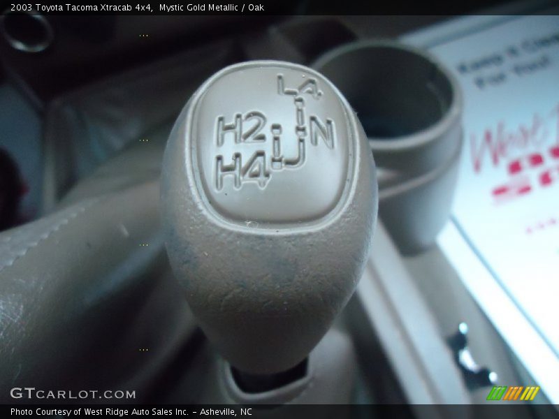 Mystic Gold Metallic / Oak 2003 Toyota Tacoma Xtracab 4x4