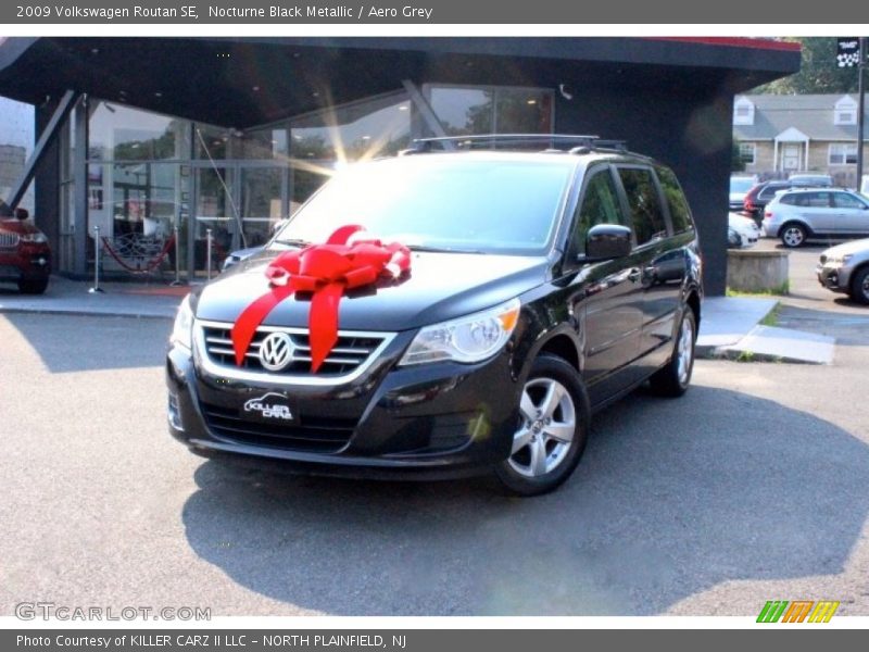 Nocturne Black Metallic / Aero Grey 2009 Volkswagen Routan SE