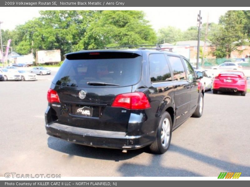 Nocturne Black Metallic / Aero Grey 2009 Volkswagen Routan SE