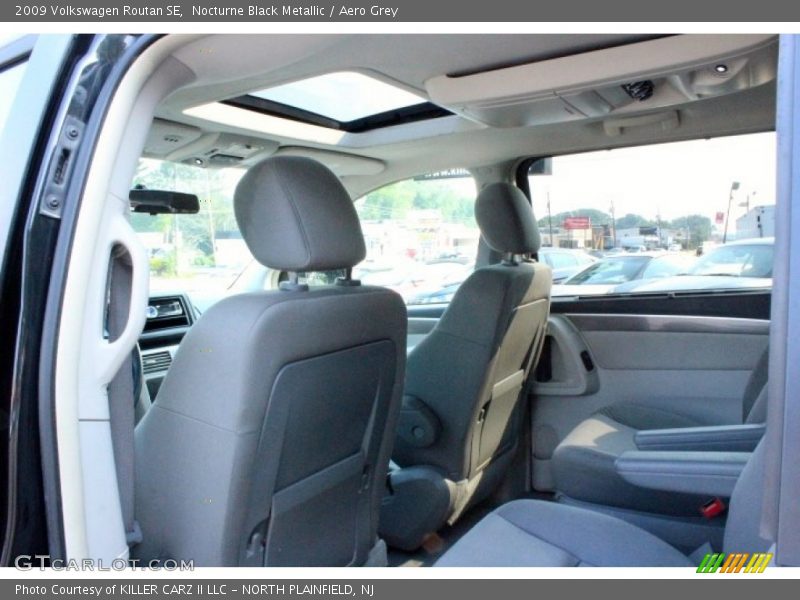 Nocturne Black Metallic / Aero Grey 2009 Volkswagen Routan SE