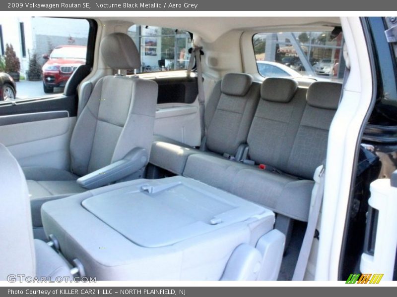 Nocturne Black Metallic / Aero Grey 2009 Volkswagen Routan SE