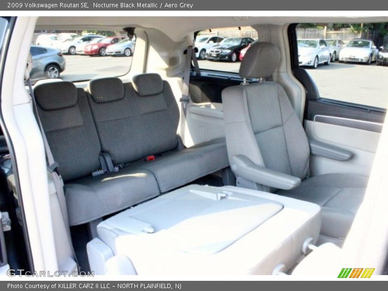 Nocturne Black Metallic / Aero Grey 2009 Volkswagen Routan SE