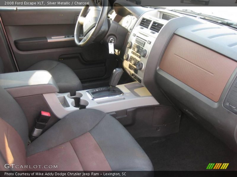Silver Metallic / Charcoal 2008 Ford Escape XLT