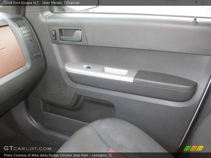 Silver Metallic / Charcoal 2008 Ford Escape XLT