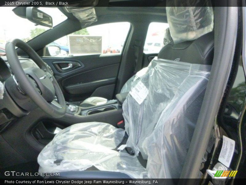Black / Black 2015 Chrysler 200 S