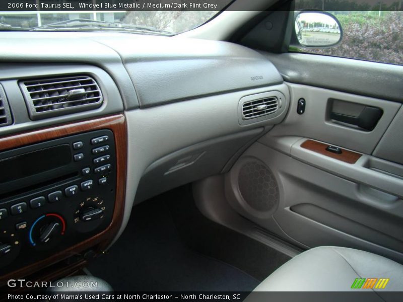 Windveil Blue Metallic / Medium/Dark Flint Grey 2006 Ford Taurus SEL