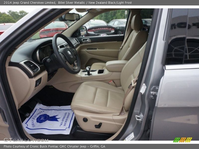  2014 Grand Cherokee Limited New Zealand Black/Light Frost Interior