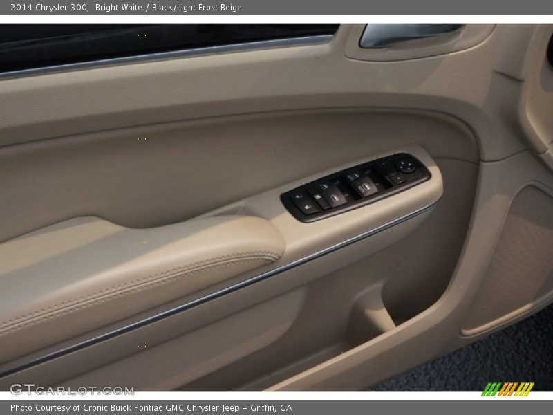 Bright White / Black/Light Frost Beige 2014 Chrysler 300