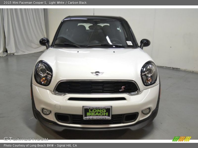 Light White / Carbon Black 2015 Mini Paceman Cooper S
