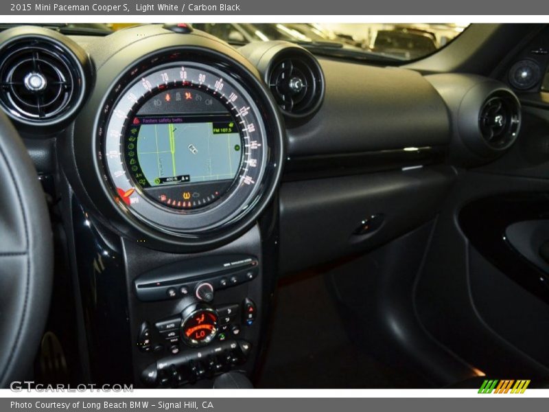 Light White / Carbon Black 2015 Mini Paceman Cooper S