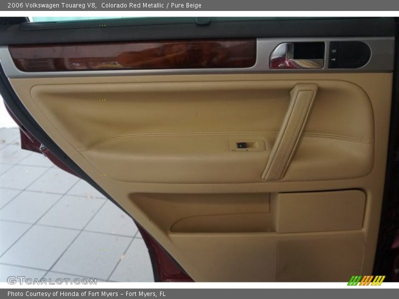 Colorado Red Metallic / Pure Beige 2006 Volkswagen Touareg V8