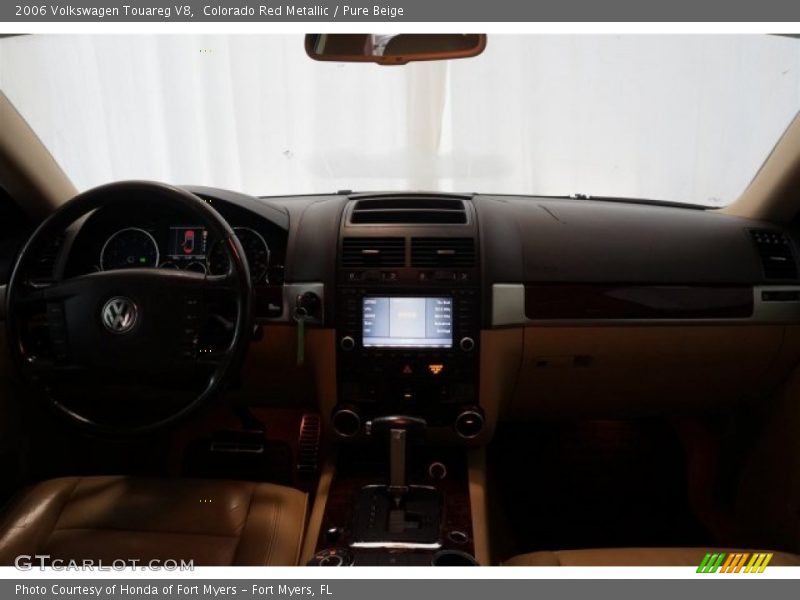 Colorado Red Metallic / Pure Beige 2006 Volkswagen Touareg V8