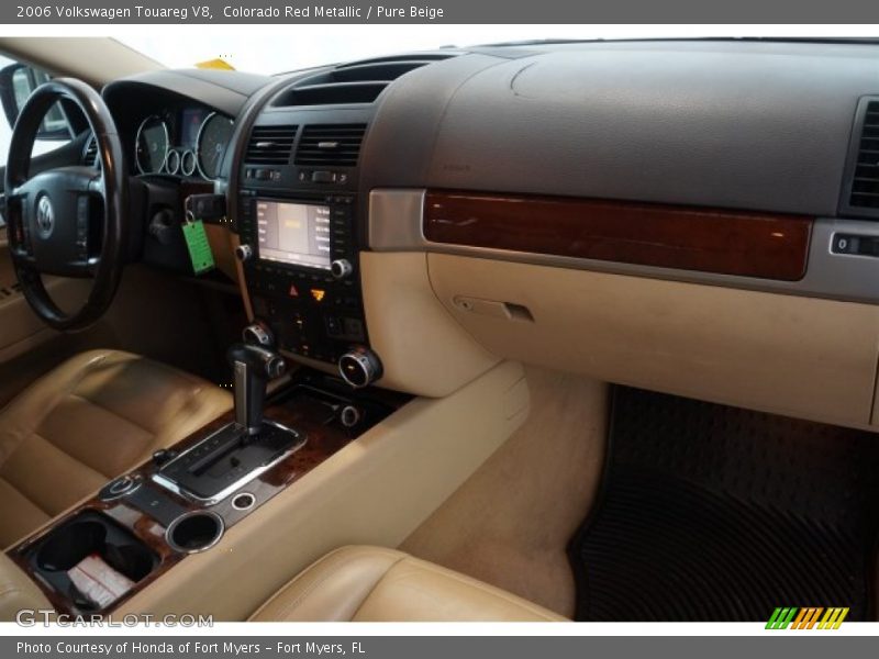 Colorado Red Metallic / Pure Beige 2006 Volkswagen Touareg V8