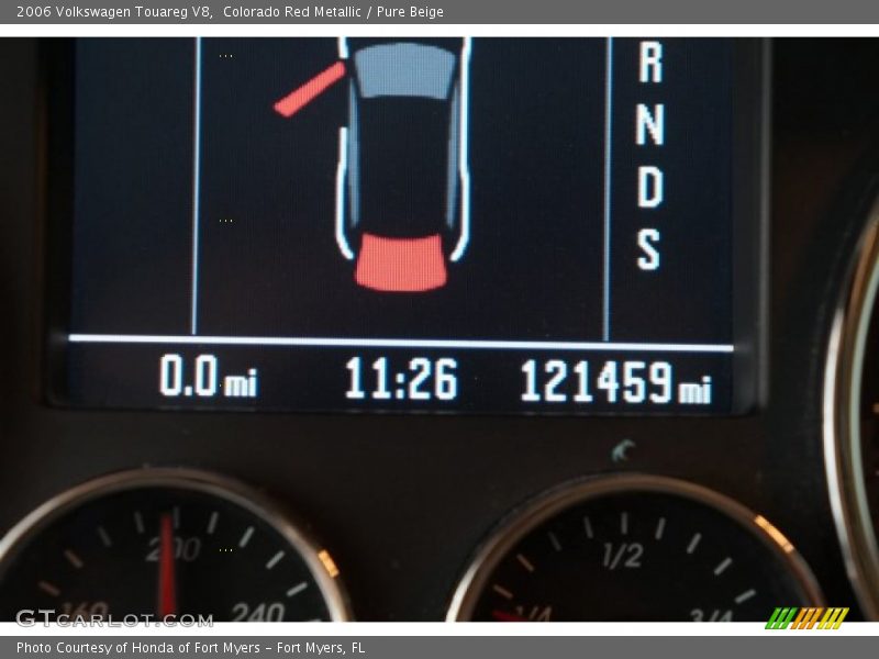 Colorado Red Metallic / Pure Beige 2006 Volkswagen Touareg V8