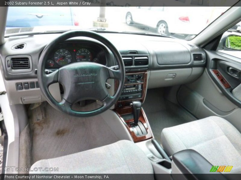 Aspen White / Gray 2002 Subaru Forester 2.5 L