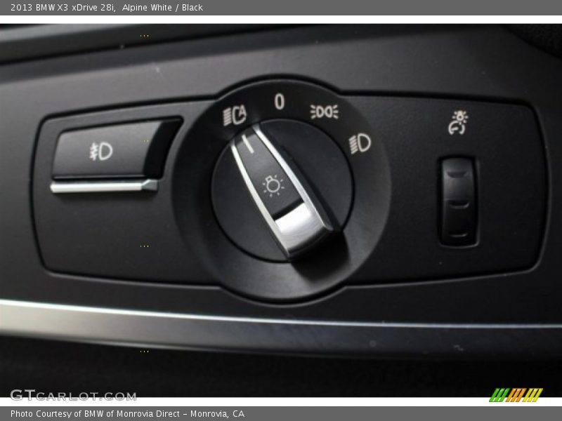 Alpine White / Black 2013 BMW X3 xDrive 28i