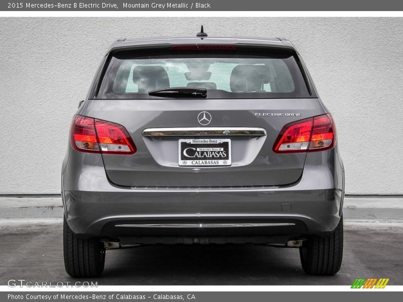 Mountain Grey Metallic / Black 2015 Mercedes-Benz B Electric Drive