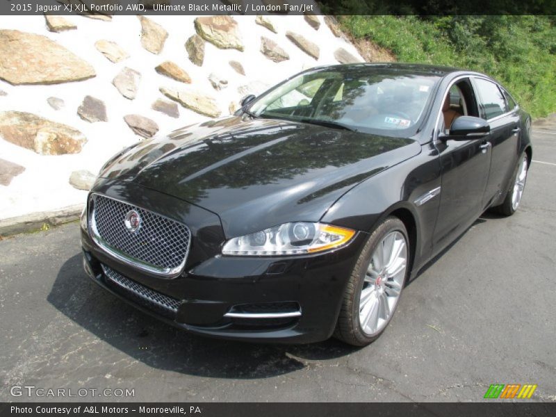 Front 3/4 View of 2015 XJ XJL Portfolio AWD