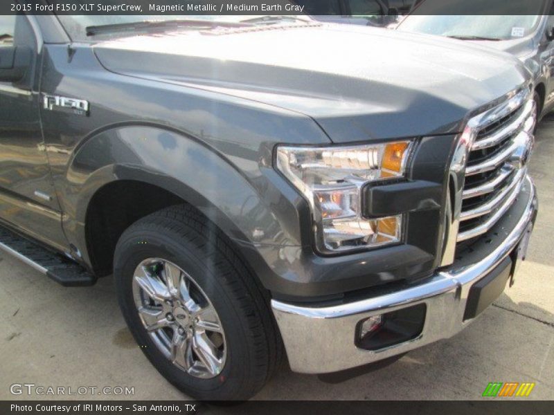 Magnetic Metallic / Medium Earth Gray 2015 Ford F150 XLT SuperCrew