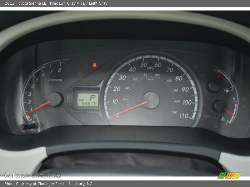 Predawn Gray Mica / Light Gray 2013 Toyota Sienna LE