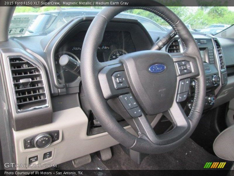 Magnetic Metallic / Medium Earth Gray 2015 Ford F150 XLT SuperCrew