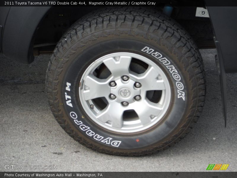 Magnetic Gray Metallic / Graphite Gray 2011 Toyota Tacoma V6 TRD Double Cab 4x4