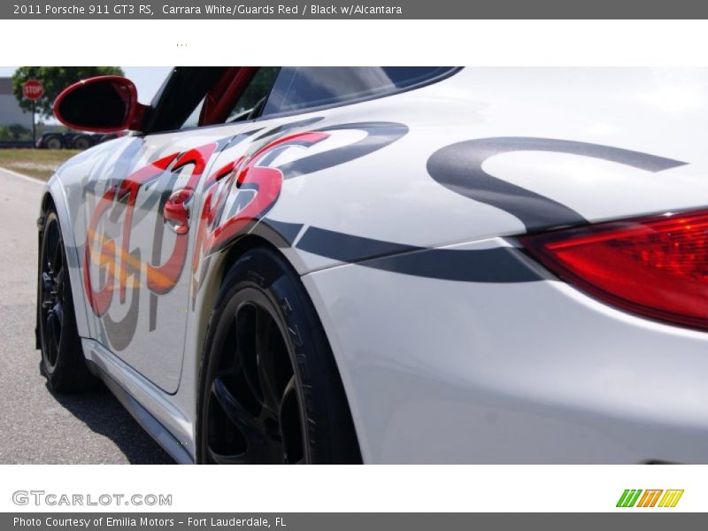 Carrara White/Guards Red / Black w/Alcantara 2011 Porsche 911 GT3 RS